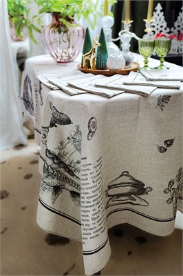 Столовый комплект (скатерть 140х140 + 4 салфетки) 